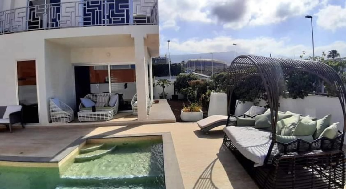 Tenerife/Callao Salvaje/Villa en venta/400m2/990.000€