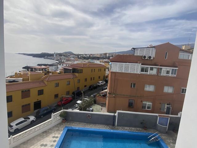 Tenerife Este/Candelaria/apartamento en venta: 105 m2 / 210.000 €